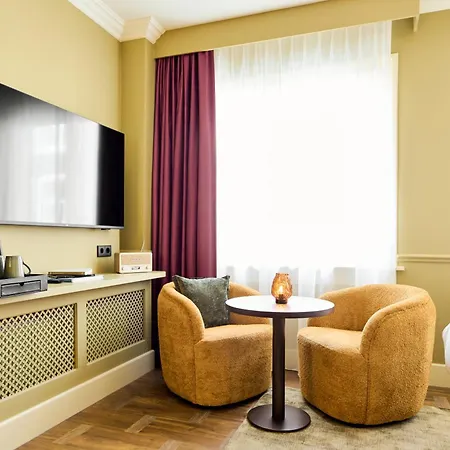 Paleis Hotel